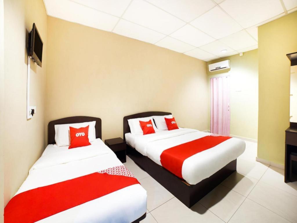 Oyo 89573 Hotel Lii View Mersing Kültér fotó