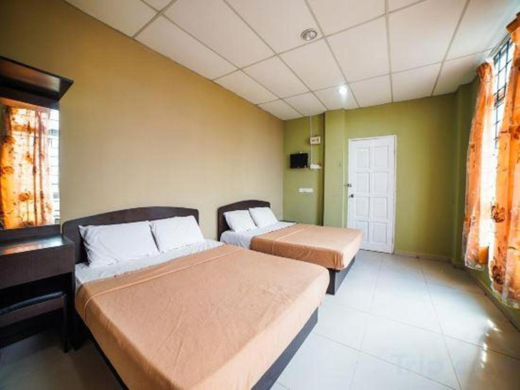Oyo 89573 Hotel Lii View Mersing Kültér fotó