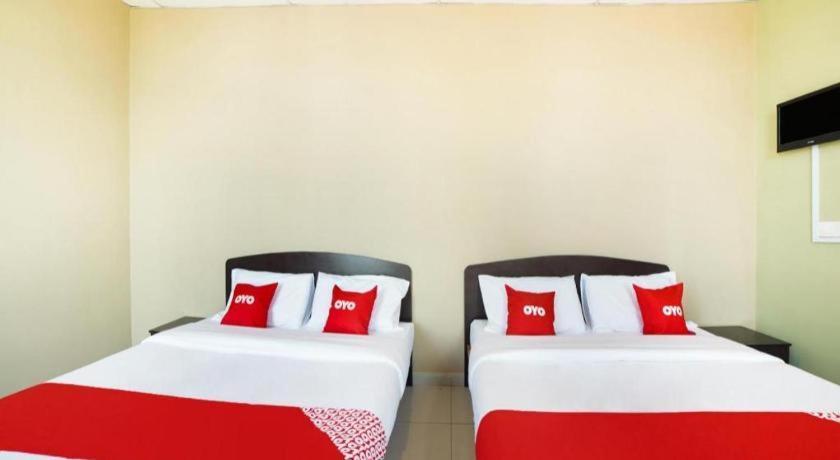 Oyo 89573 Hotel Lii View Mersing Kültér fotó
