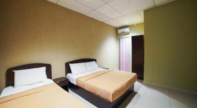 Oyo 89573 Hotel Lii View Mersing Kültér fotó