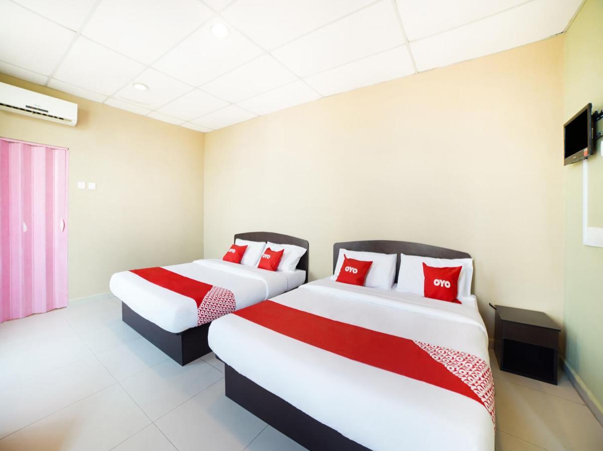 Oyo 89573 Hotel Lii View Mersing Kültér fotó